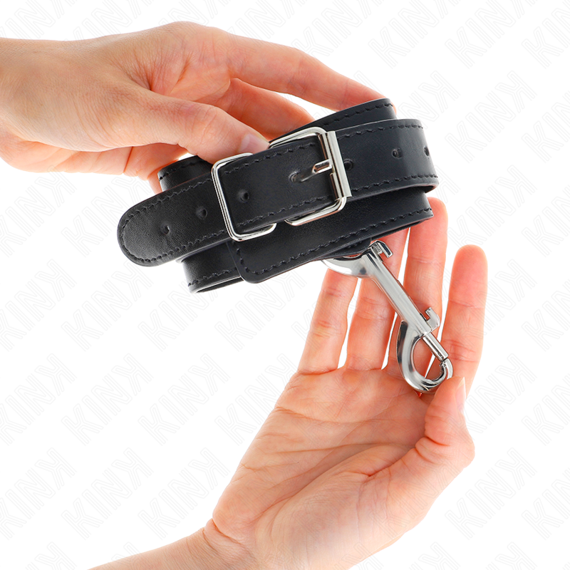 Bracelets BDSM Cuir Rivets Noirs Réglables - KINK - KINK WRIST RESTRAINT