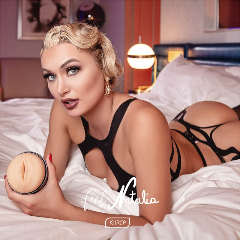 KIIROO Natalia Starr Masturbateur Masculin Anal Réaliste FeelStars