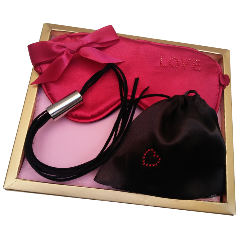 Kit BDSM Fouet Dominatrix Complet - Inedit - INEDIT